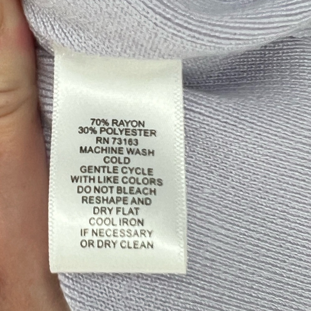 CABLE & GAUGE‎ SWEATER - Picture 11 of 11
